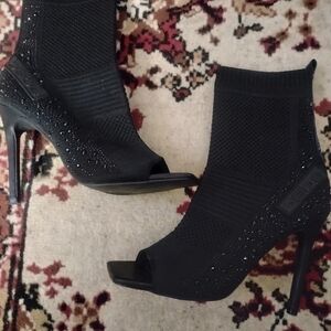 Womens bebe Black Peep-Toe Heels